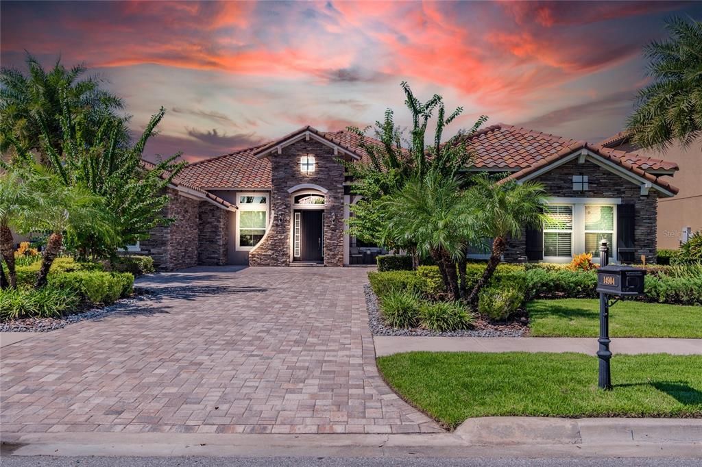 Recently Sold: $1,063,000 (5 beds, 4 baths, 4397 Square Feet)