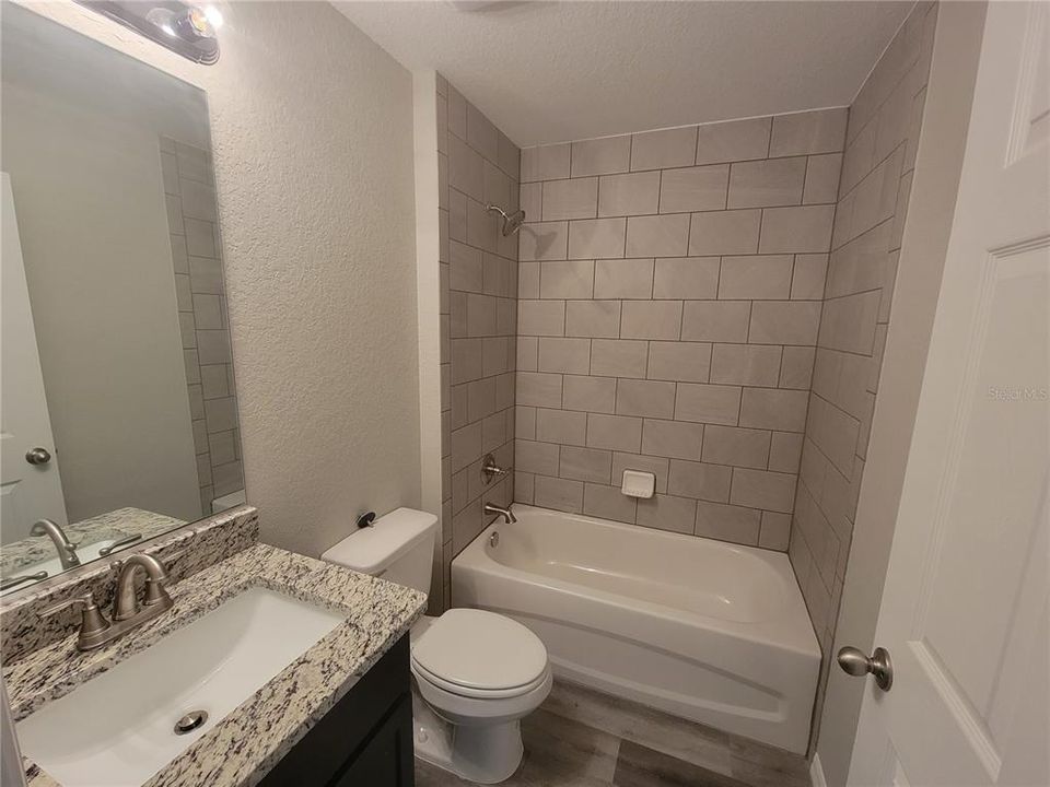 最近租的: $1,695 (3 贝兹, 2 浴室, 1413 平方英尺)
