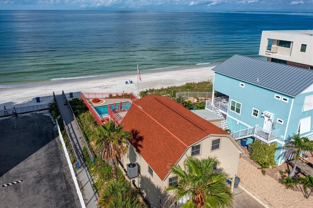 Recently Sold: $2,750,000 (4 beds, 2 baths, 1316 Square Feet)