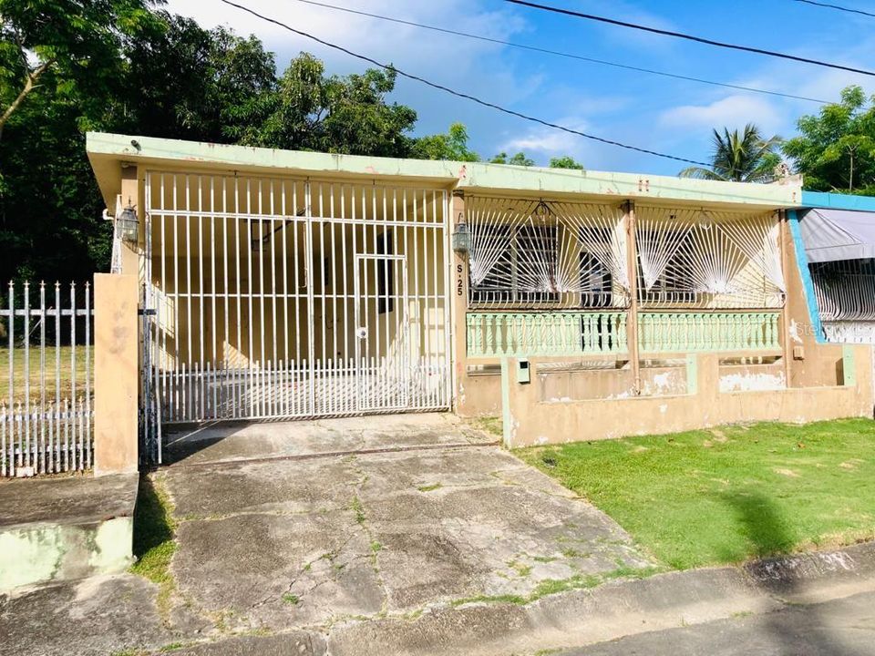 Vendido Recientemente: $52,400 (3 camas, 1 baños, 774 Pies cuadrados)