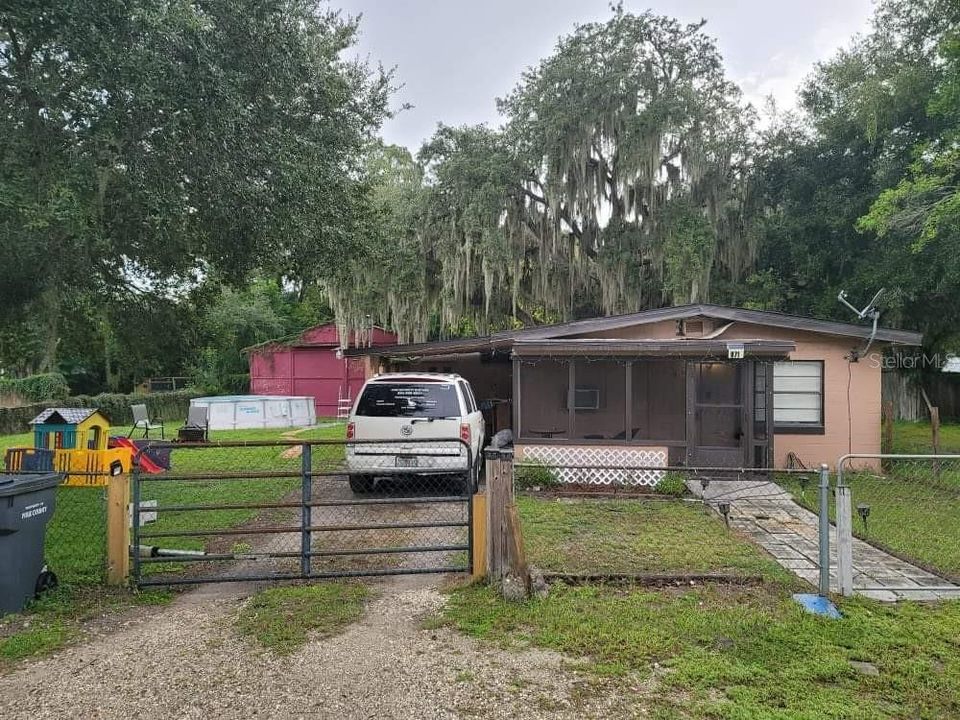 Recently Sold: $120,000 (3 beds, 1 baths, 626 Square Feet)