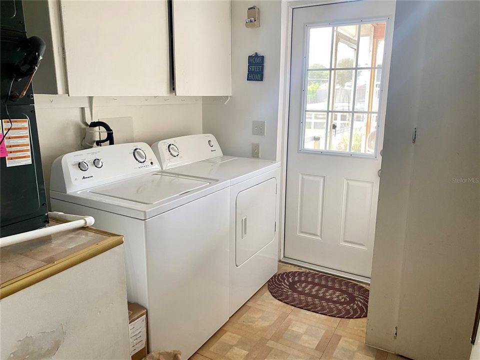 Recently Sold: $220,000 (3 beds, 2 baths, 1248 Square Feet)