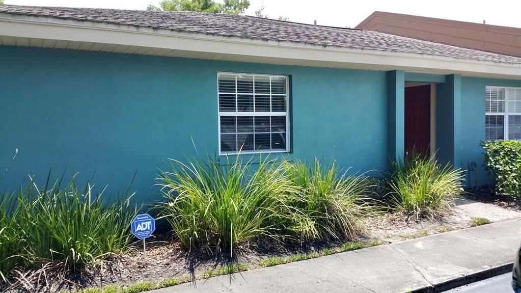 Recently Sold: $135,000 (1 beds, 1 baths, 753 Square Feet)