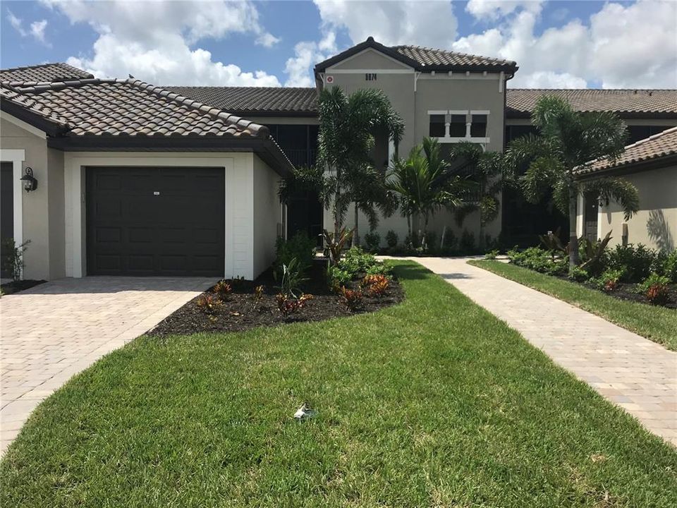 Recently Sold: $262,999 (3 beds, 2 baths, 1366 Square Feet)