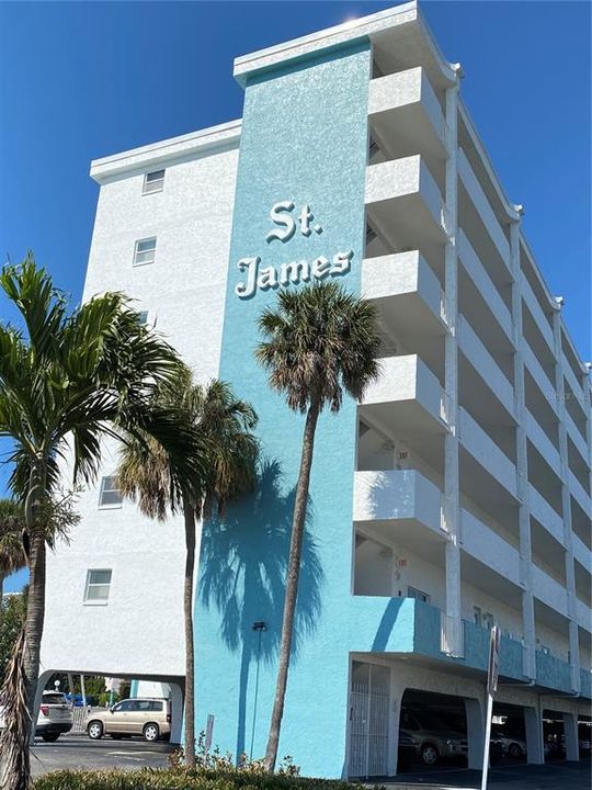 Vendido Recientemente: $575,000 (3 camas, 2 baños, 1510 Pies cuadrados)