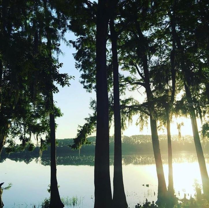 Recently Sold: $170,000 (2 beds, 2 baths, 960 Square Feet)