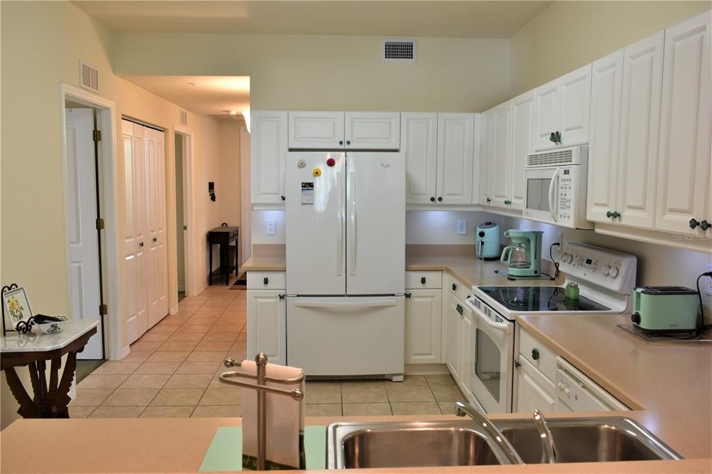 Recently Sold: $235,000 (3 beds, 2 baths, 1831 Square Feet)