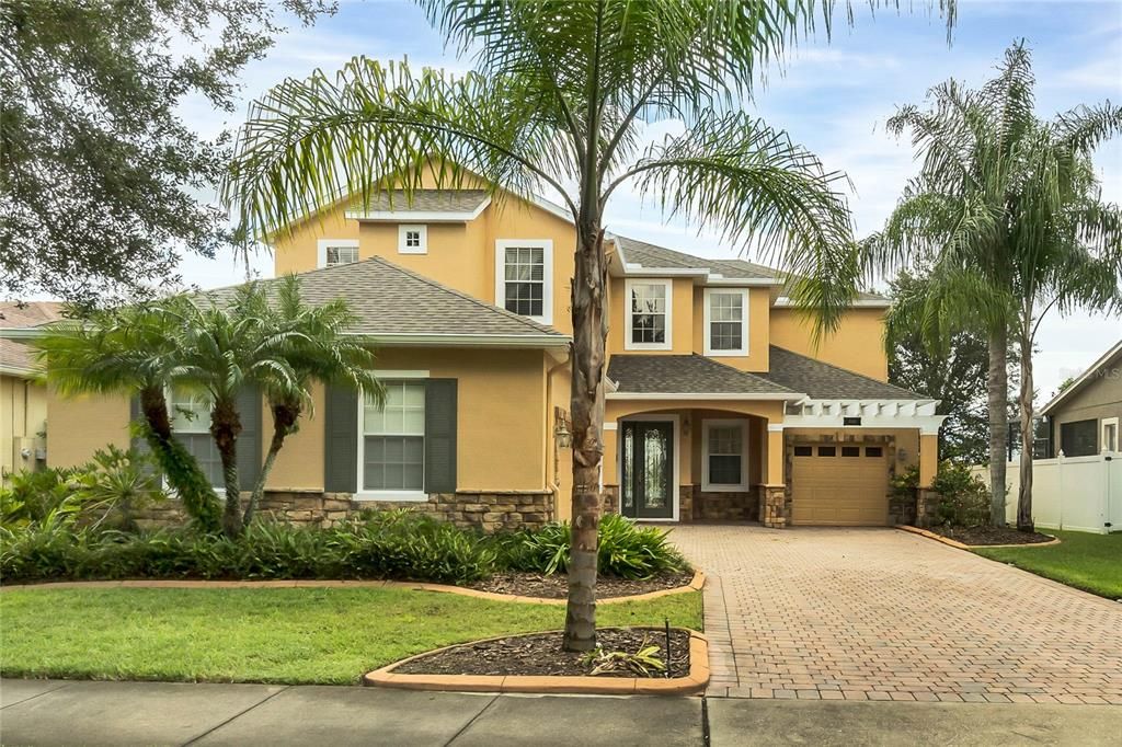 Recently Sold: $679,900 (4 beds, 4 baths, 3323 Square Feet)