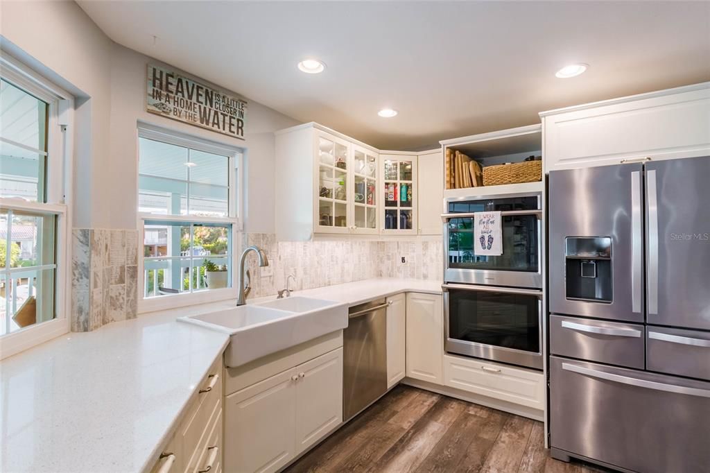 Recently Sold: $1,899,000 (3 beds, 2 baths, 2145 Square Feet)