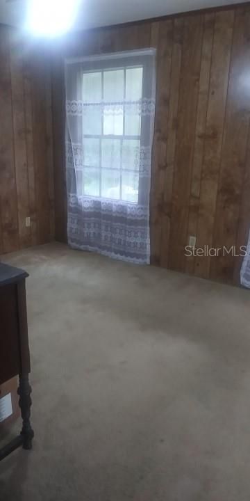 Recently Sold: $110,000 (2 beds, 1 baths, 1556 Square Feet)