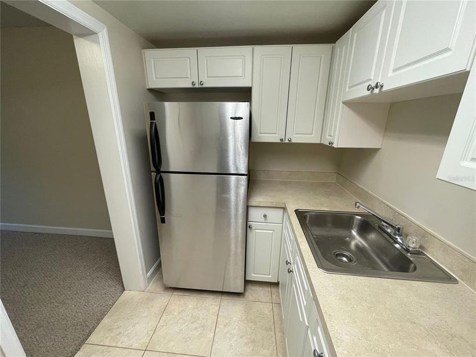 Recently Rented: $995 (1 beds, 1 baths, 550 Square Feet)
