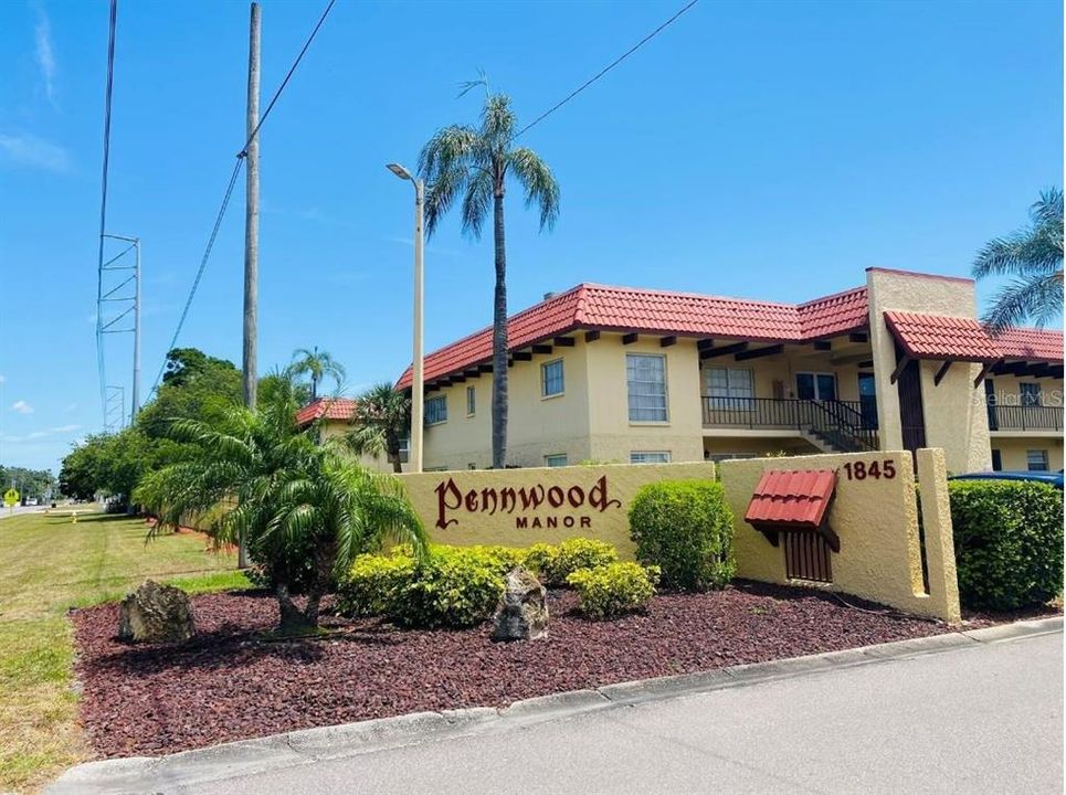 Vendido Recientemente: $128,900 (2 camas, 2 baños, 839 Pies cuadrados)