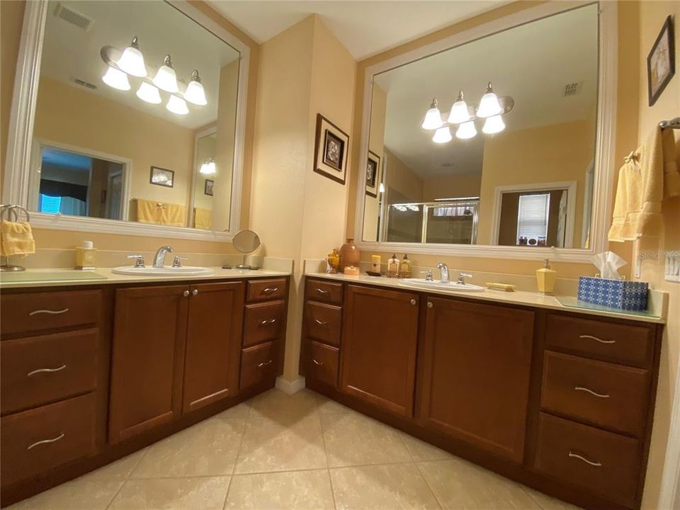 Dual Sinks in Owner's Bathroom