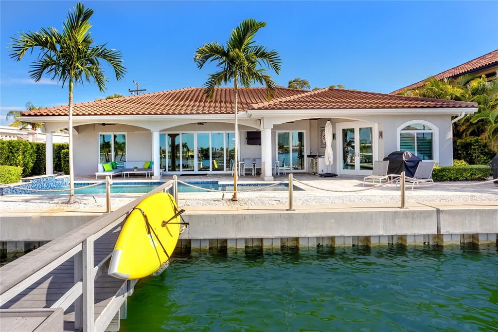 Recently Sold: $2,450,000 (4 beds, 4 baths, 2934 Square Feet)