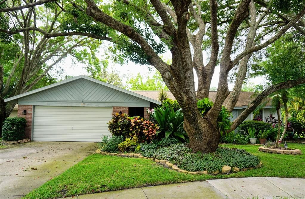 Recently Sold: $375,000 (3 beds, 2 baths, 1554 Square Feet)