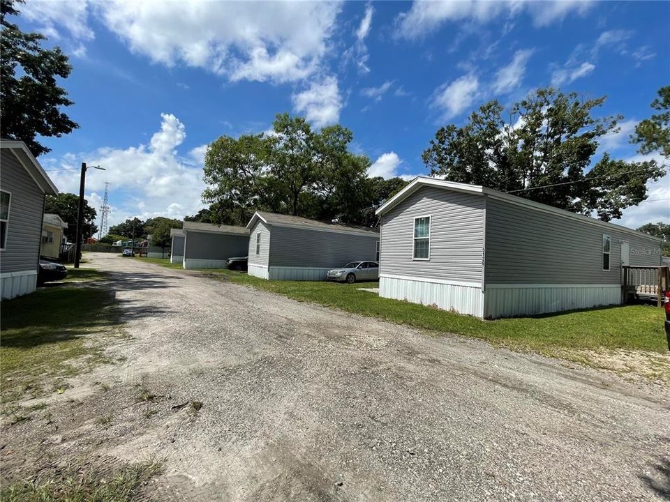 Recently Sold: $3,000,000 (0 beds, 0 baths, 31455 Square Feet)