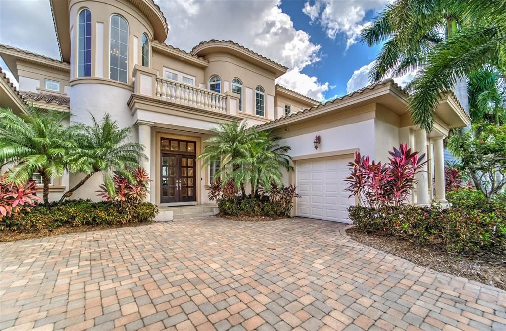 Recently Sold: $1,850,000 (4 beds, 4 baths, 4104 Square Feet)