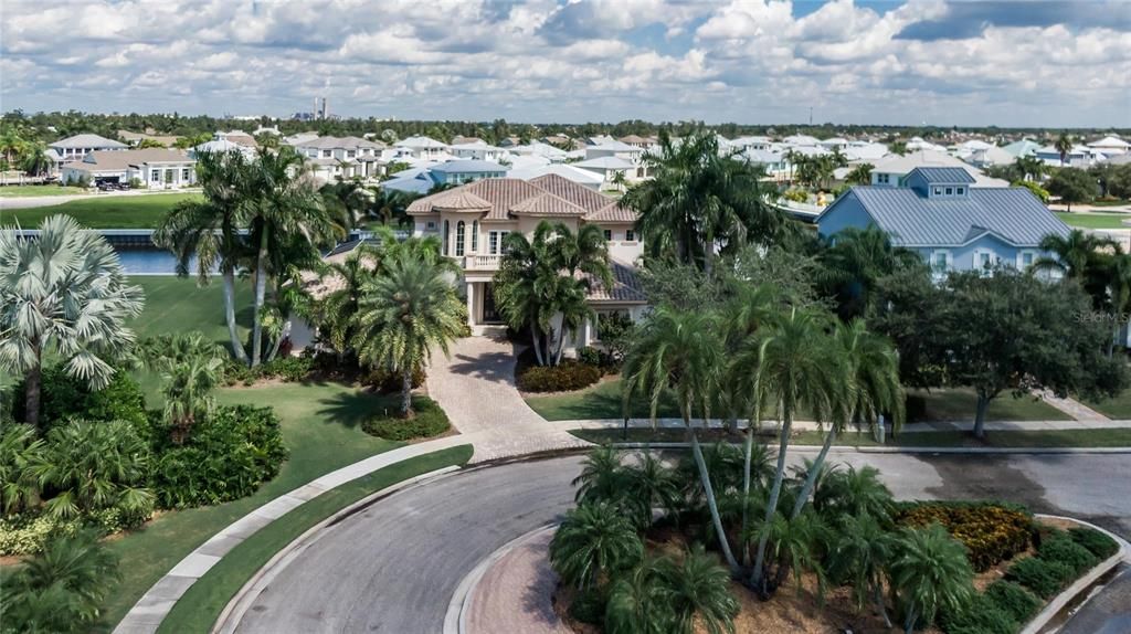 Recently Sold: $1,850,000 (4 beds, 4 baths, 4104 Square Feet)