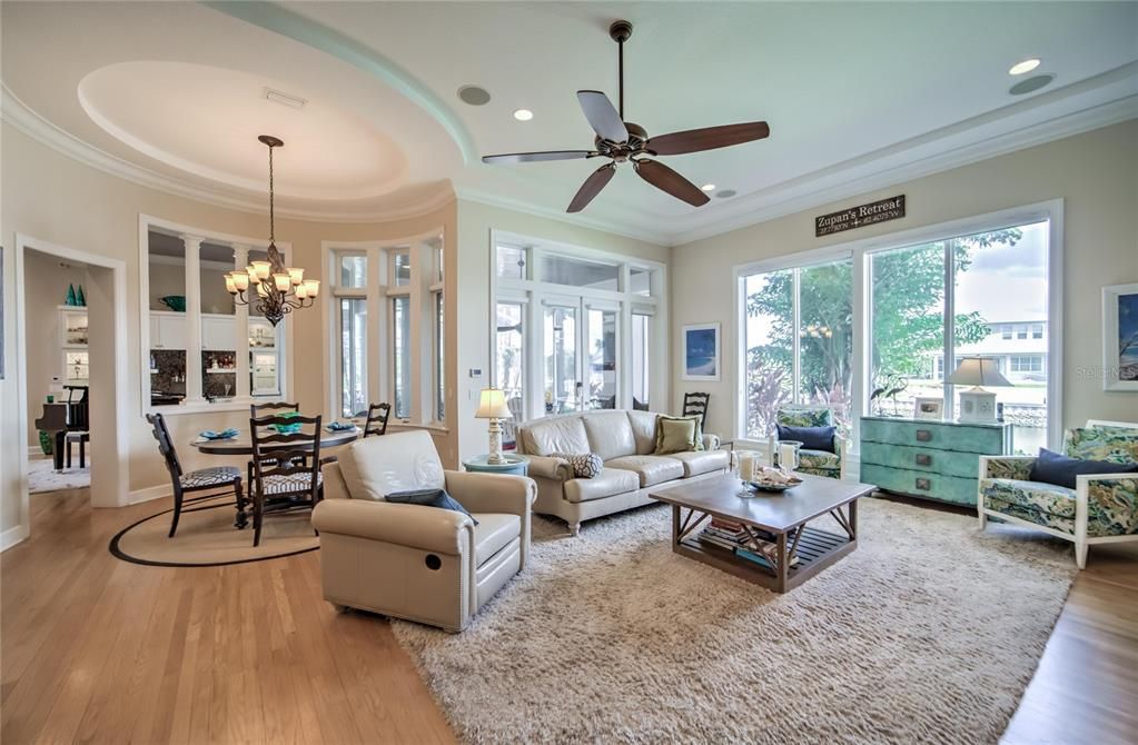 Recently Sold: $1,850,000 (4 beds, 4 baths, 4104 Square Feet)