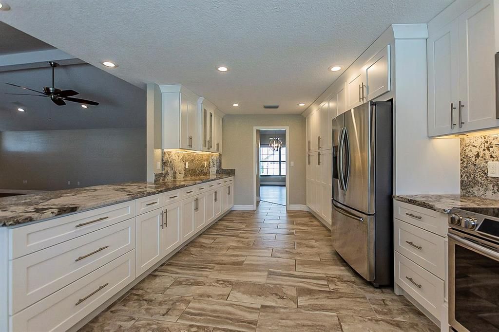 Recently Sold: $586,000 (4 beds, 3 baths, 3375 Square Feet)