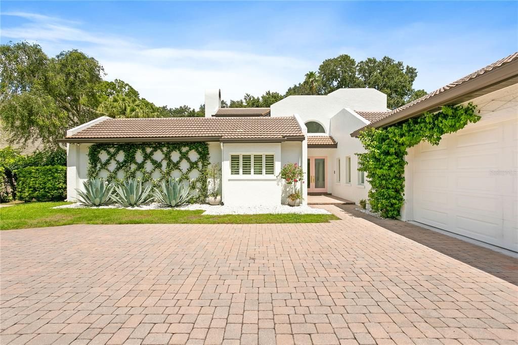 Recently Sold: $1,390,000 (4 beds, 4 baths, 4806 Square Feet)