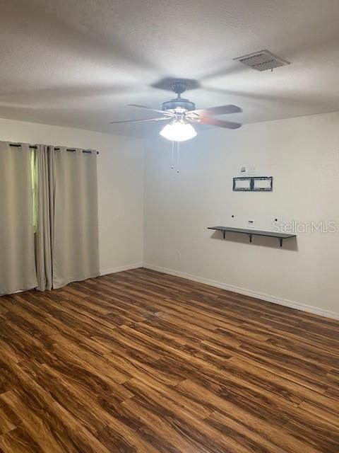 Recently Rented: $1,375 (3 beds, 1 baths, 1380 Square Feet)