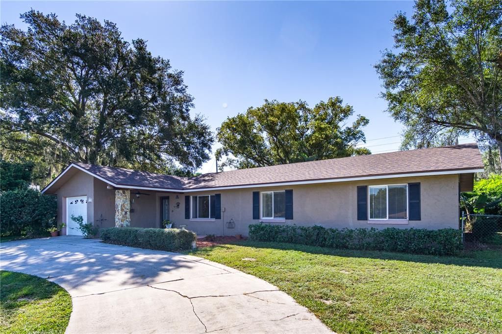 Recently Sold: $229,900 (3 beds, 2 baths, 1569 Square Feet)