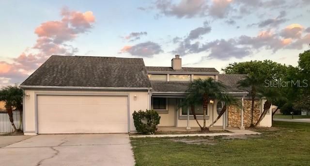 Recently Rented: $1,900 (5 beds, 3 baths, 1900 Square Feet)