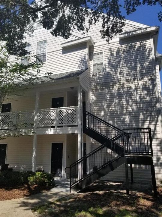 Recently Rented: $1,600 (2 beds, 2 baths, 1491 Square Feet)