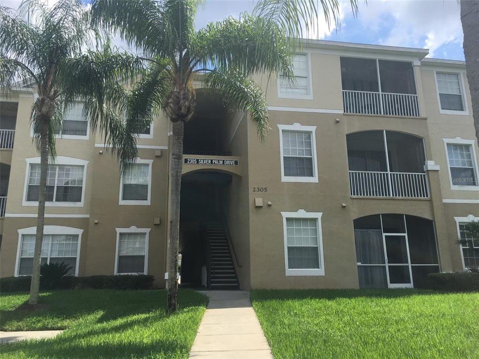 Recently Rented: $1,200 (2 beds, 2 baths, 1022 Square Feet)