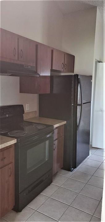 Recently Rented: $1,500 (3 beds, 2 baths, 1601 Square Feet)