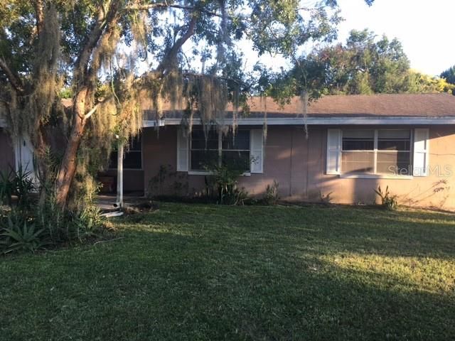 Recently Sold: $134,900 (2 beds, 1 baths, 880 Square Feet)