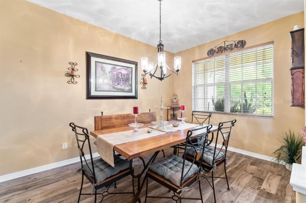 Recently Sold: $675,000 (3 beds, 2 baths, 2651 Square Feet)