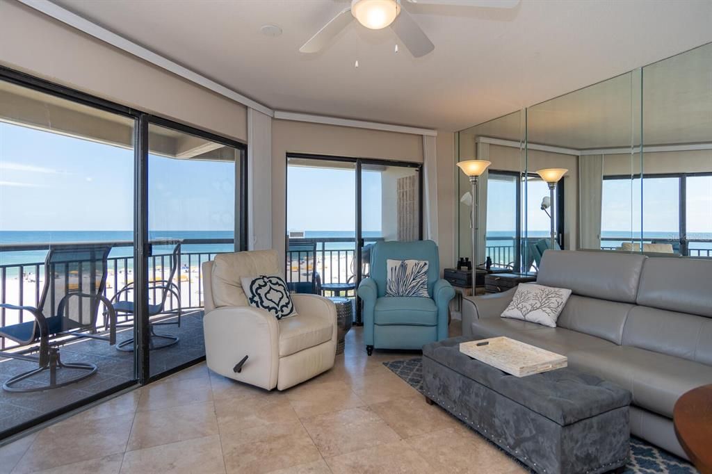 Recently Sold: $510,000 (1 beds, 2 baths, 675 Square Feet)
