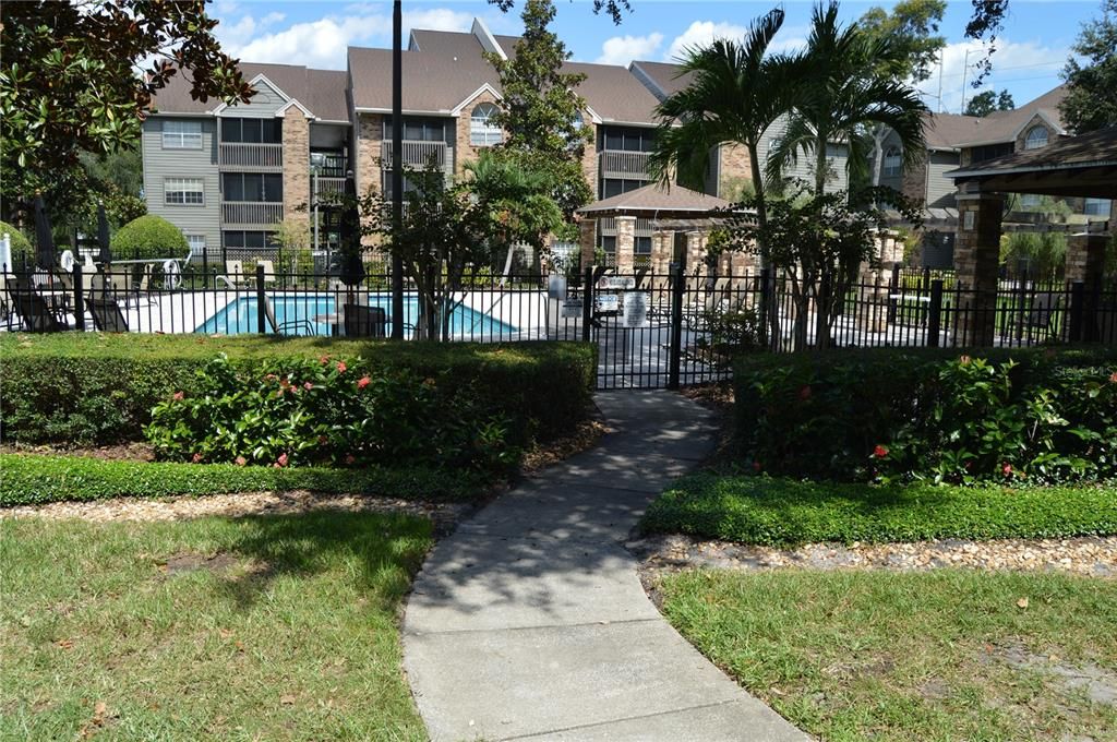 Recently Sold: $100,000 (1 beds, 1 baths, 678 Square Feet)