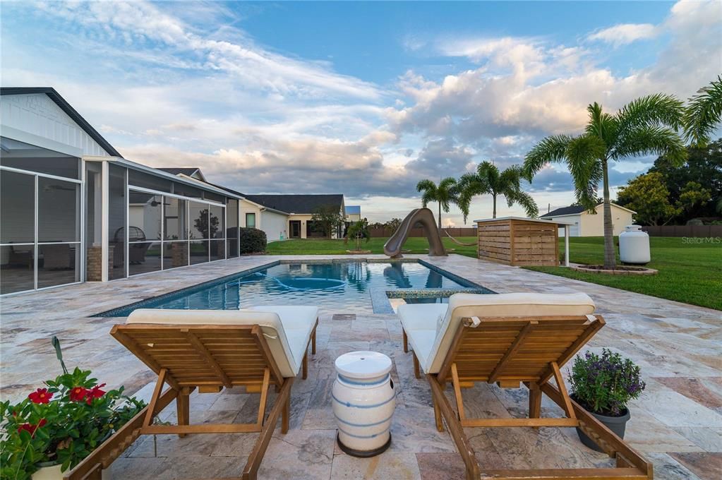 Recently Sold: $825,000 (3 beds, 2 baths, 2718 Square Feet)