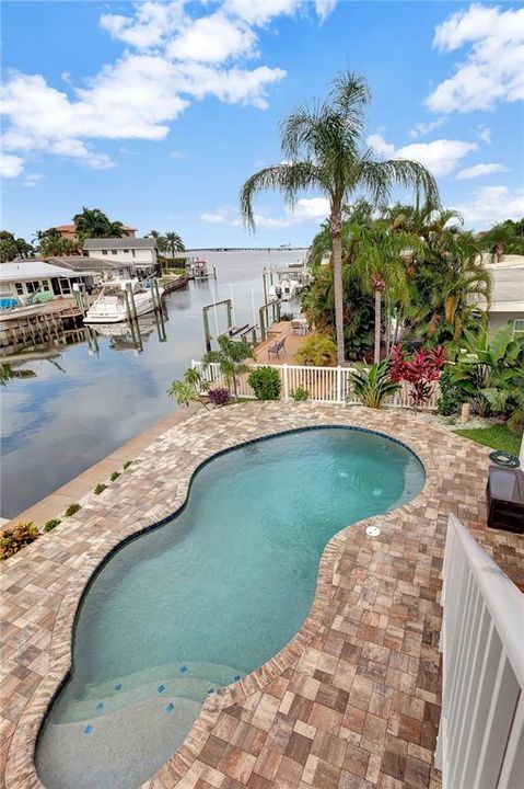 Recently Sold: $1,799,900 (3 beds, 3 baths, 2048 Square Feet)