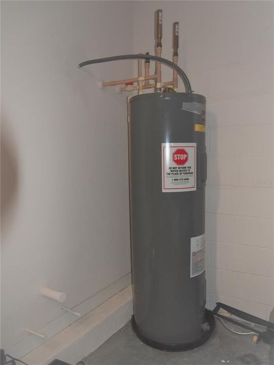 Electric Water Heater