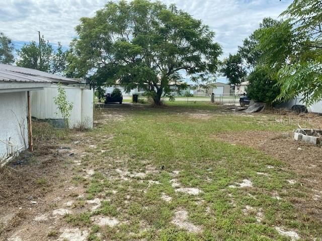 Recently Sold: $64,000 (2 beds, 1 baths, 875 Square Feet)