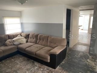 Vendido Recientemente: $64,000 (2 camas, 1 baños, 875 Pies cuadrados)