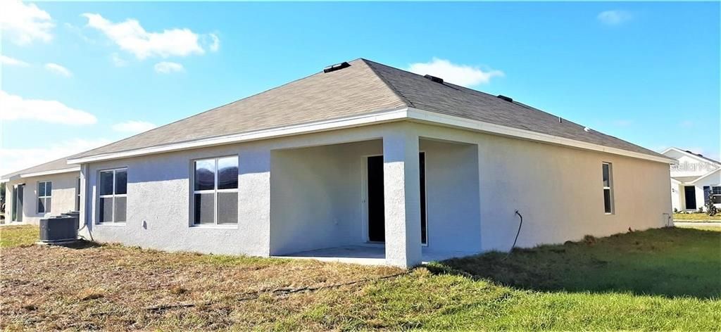 Recently Rented: $2,500 (4 beds, 2 baths, 2000 Square Feet)