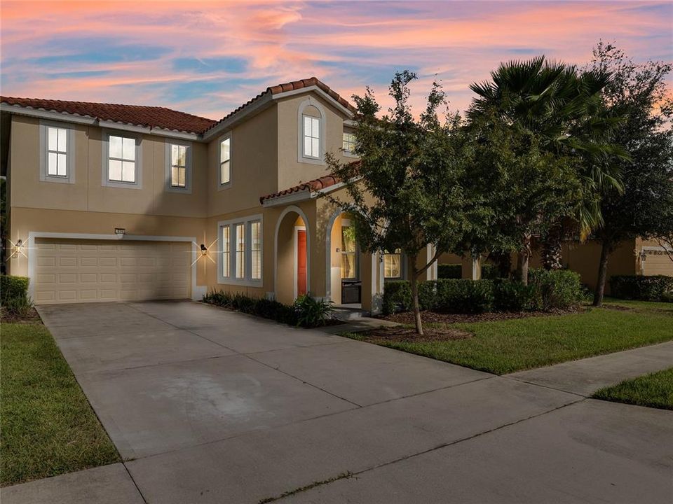 Recently Sold: $599,000 (7 beds, 5 baths, 3108 Square Feet)