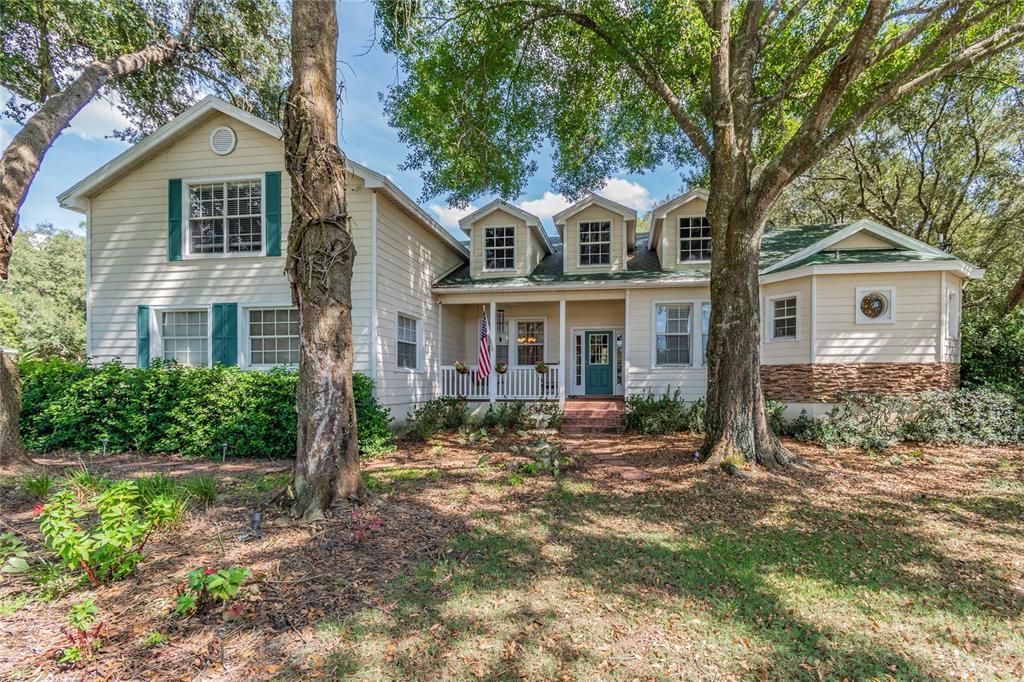Recently Sold: $699,900 (4 beds, 4 baths, 3308 Square Feet)