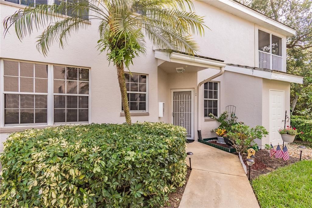 Recently Sold: $318,000 (3 beds, 2 baths, 1374 Square Feet)