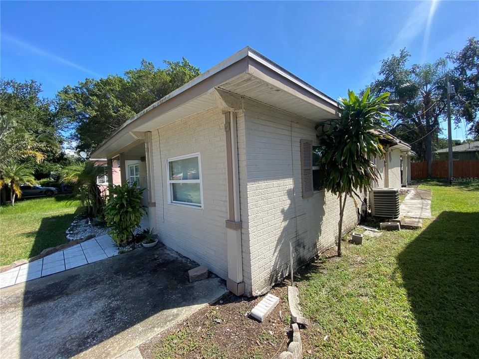 Recently Sold: $205,000 (3 beds, 2 baths, 1480 Square Feet)
