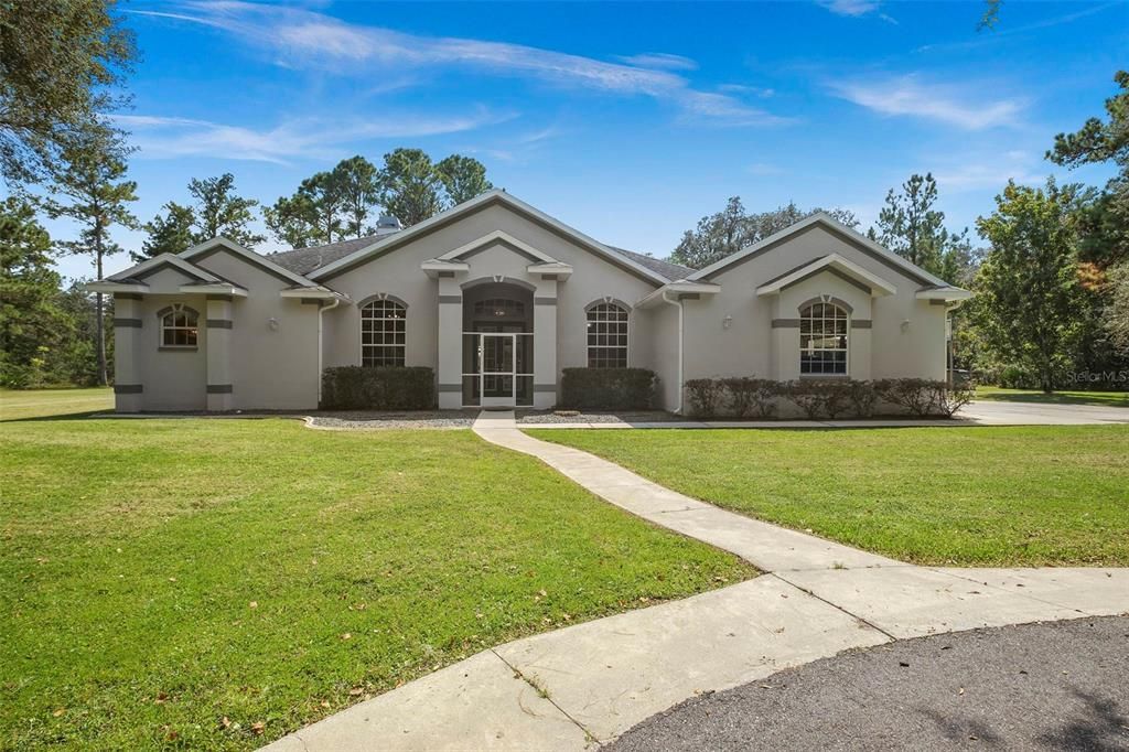Recently Sold: $599,000 (3 beds, 2 baths, 2507 Square Feet)