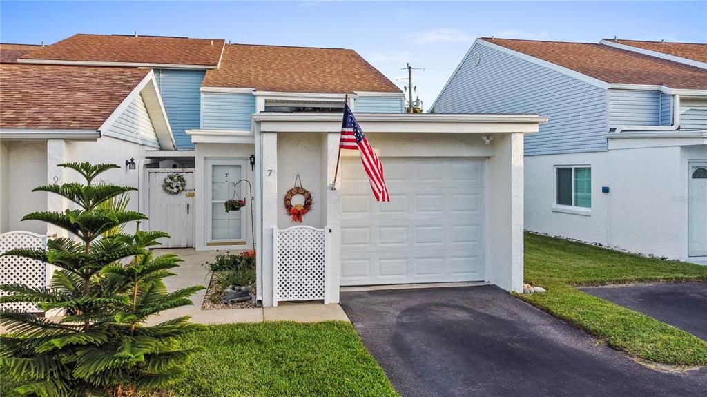 Недавно продано: $239,000 (2 спален, 2 ванн, 1360 Квадратных фут)