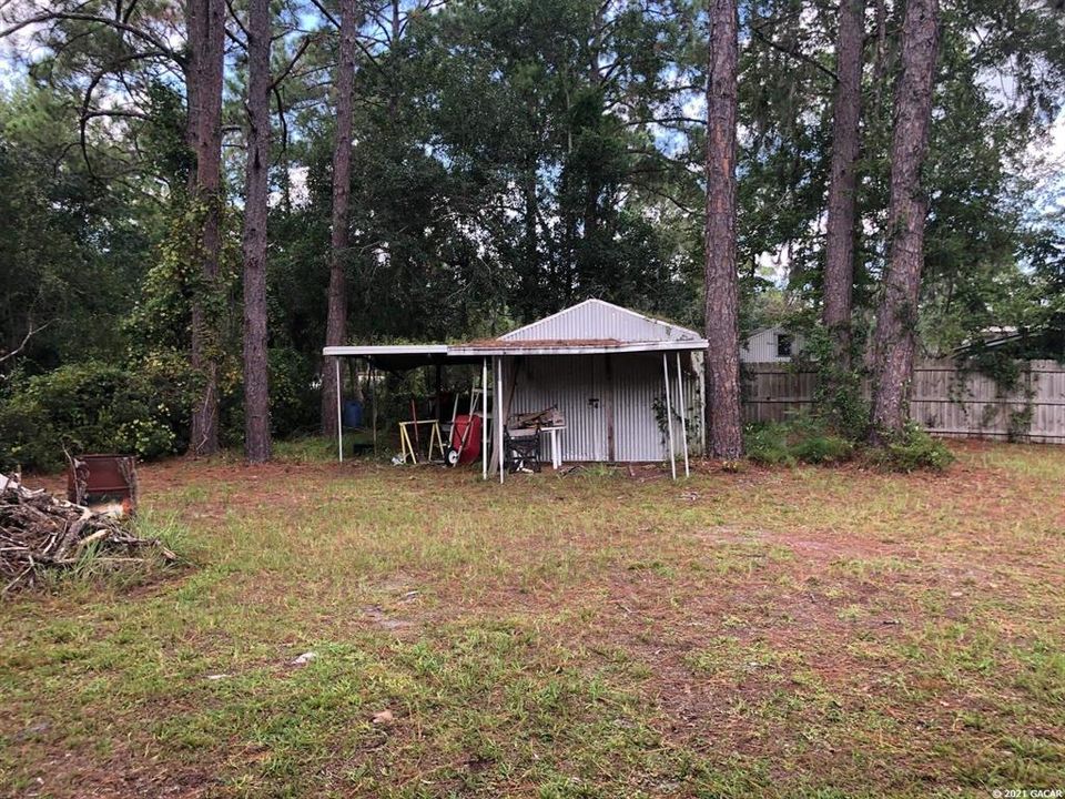 Recently Sold: $93,000 (2 beds, 2 baths, 892 Square Feet)