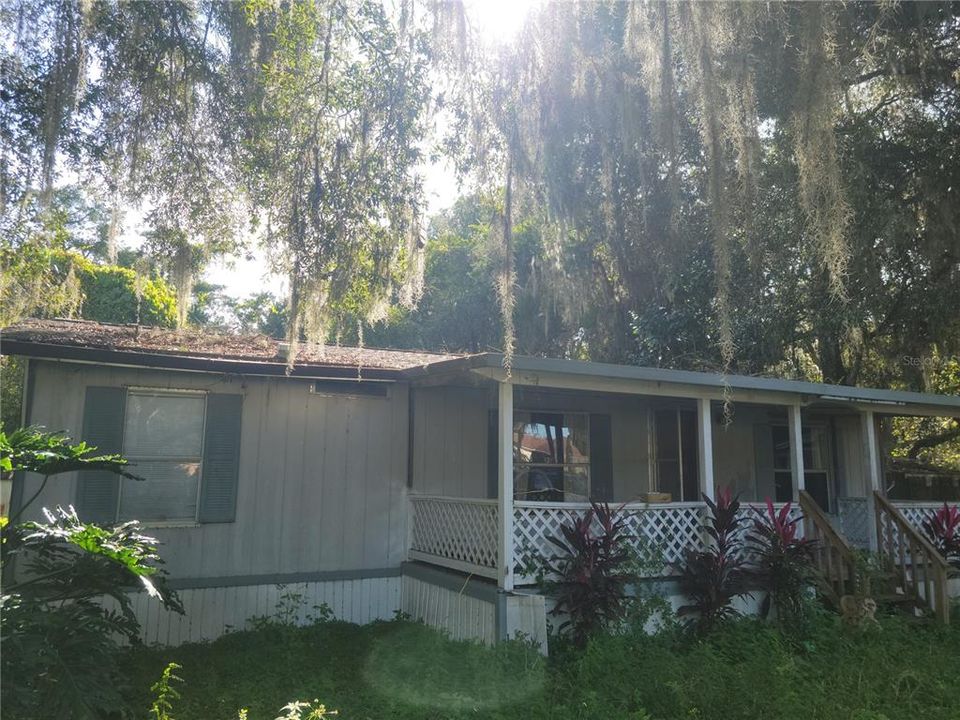 Vendido Recientemente: $68,499 (3 camas, 2 baños, 960 Pies cuadrados)