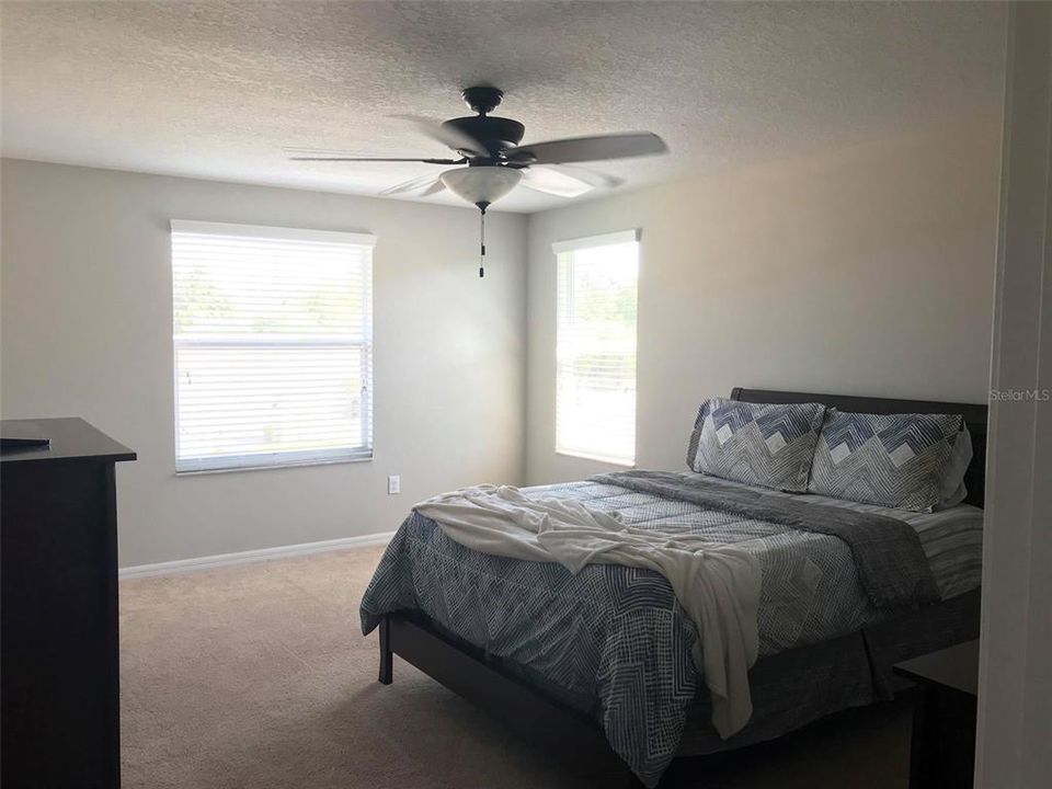 Recently Rented: $2,250 (3 beds, 2 baths, 2186 Square Feet)